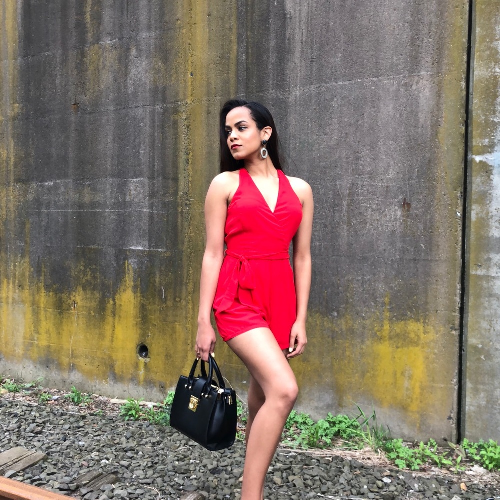 Super cute romper 😍😍